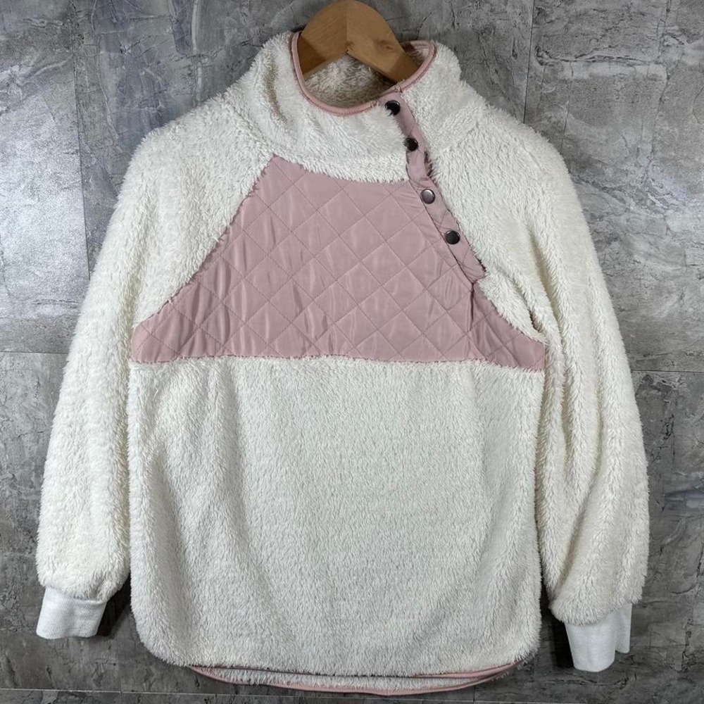 Cream + pink Sherpa fleece pullover with button-up front and quilted Size: M